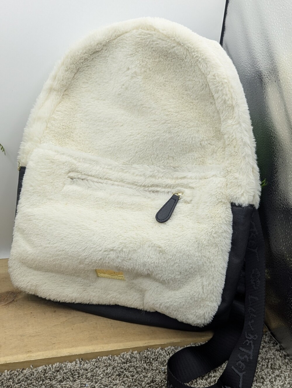 Luv Betsey Johnson Faux Fur Hooded Childs Backpack ***Read